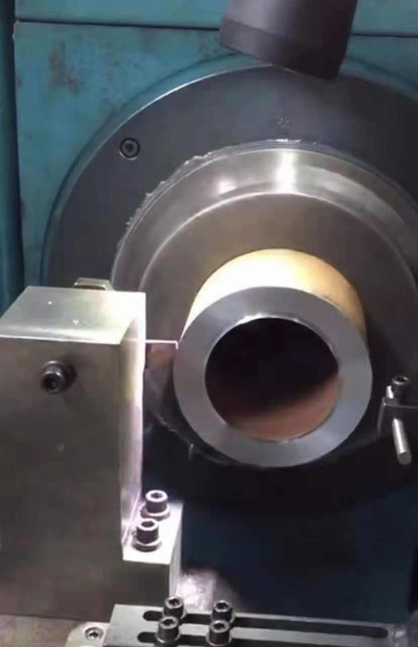 小口径无缝钢管切割下料